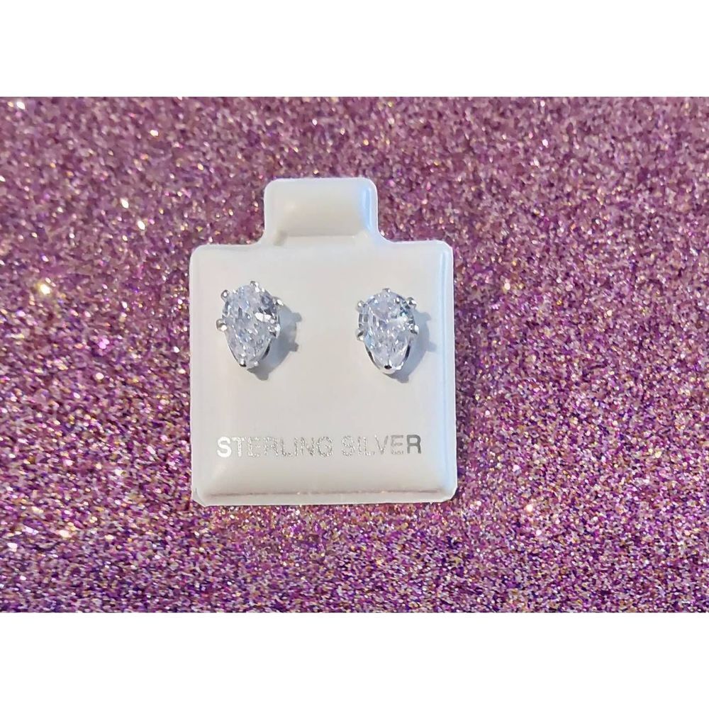 New Sterling Silver 1 Ct. Pear Cut Sim Diamond Stud Earrings~.925